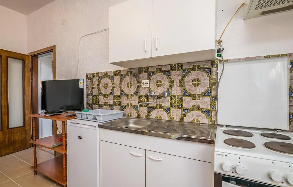 Apartment Apartmani Mile Krk Town Croatia